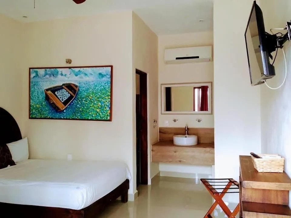 Cedro Rojo Hotel Bacalar